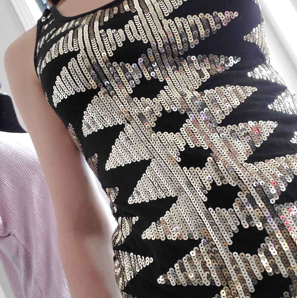 Bebe Tank Top - Picture 2 of 3